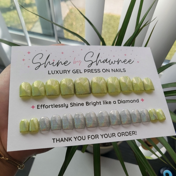 Handmade Luxury Press-On Nails | Sturdy & Reusable | GRINCH GREEN - Picture 3 of 7